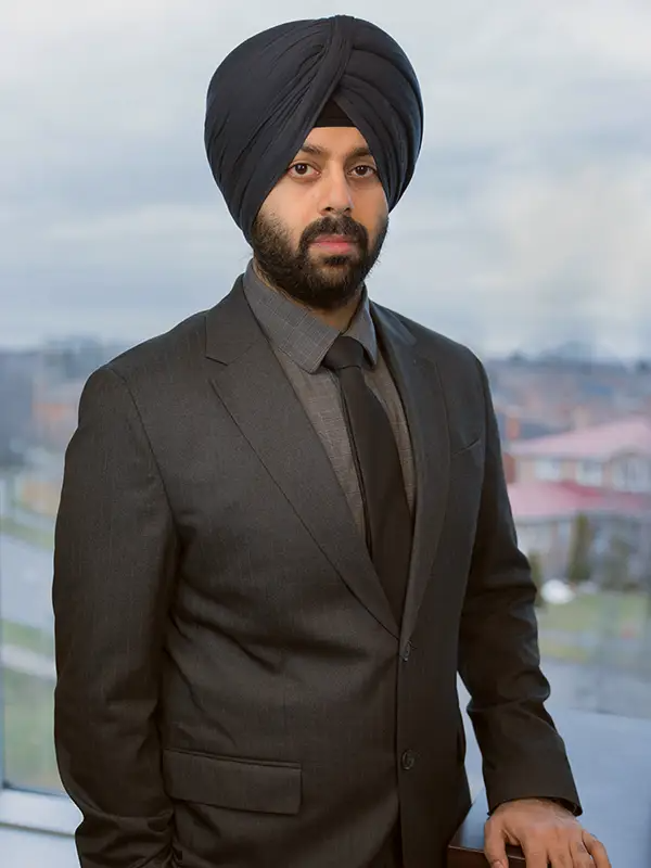 Pritinder Nanda, Barrister and Solicitor at PSN Law Firm in Toronto